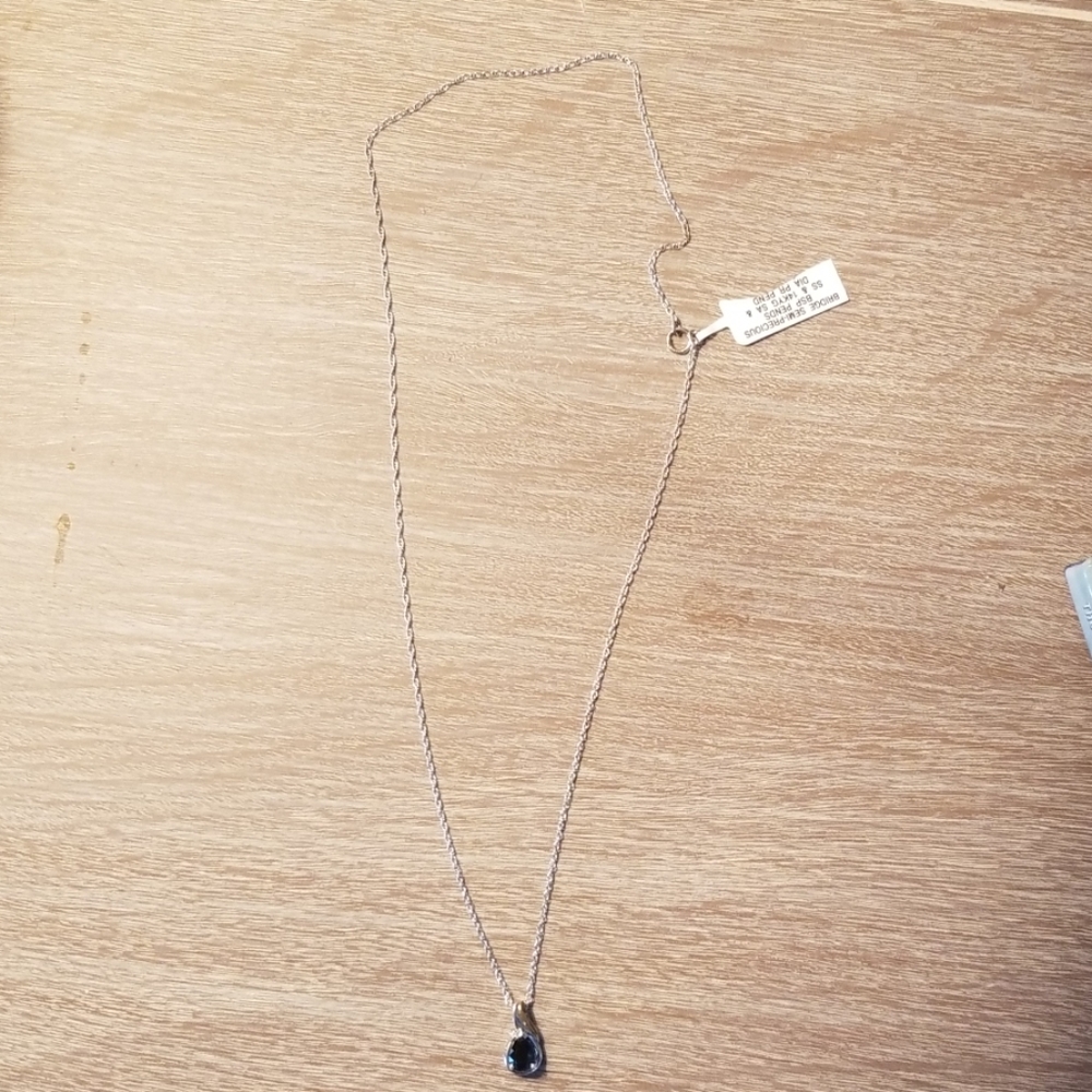 14k gold semi precious pendant with diamond